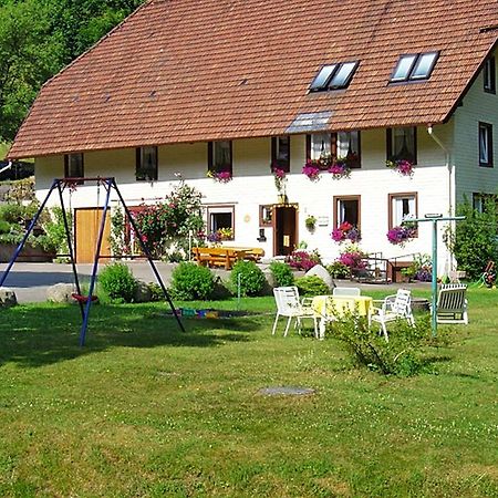 Ferienwohnung Country Style Flat With Garden Triberg im Schwarzwald Exterior foto